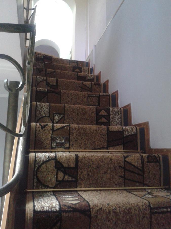 Hostel64 Almaty Luaran gambar